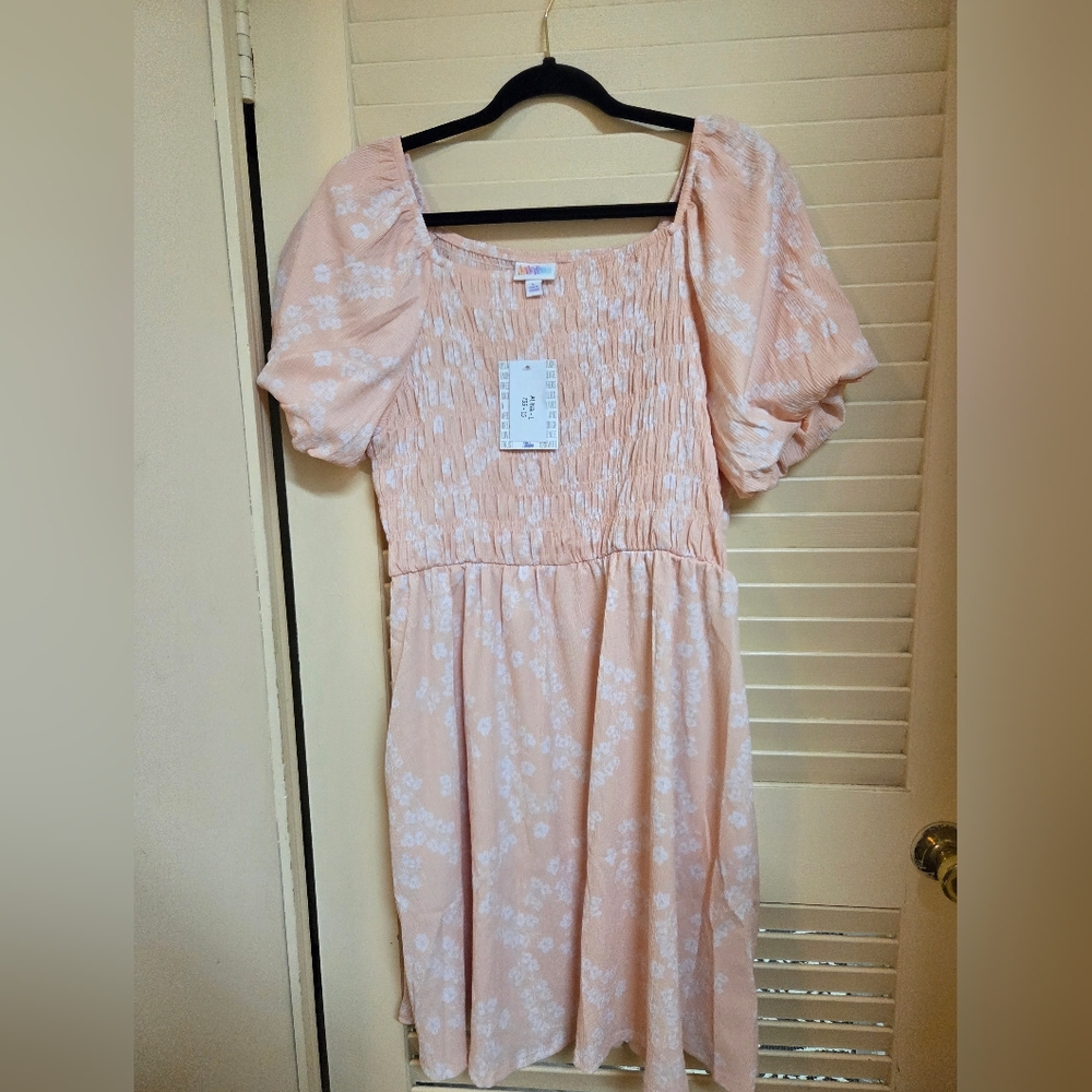 Lularoe Peach Floral Puff Sleeve Dress